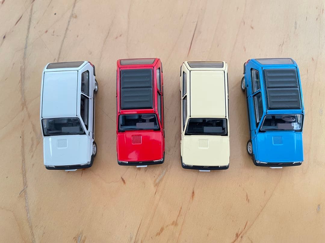 TOMICA LIMITED VINTAGE NEO フィアット パンダ4台