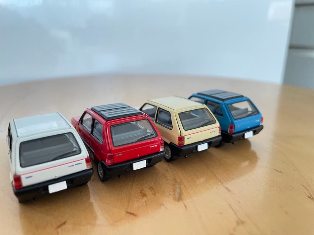 TOMICA LIMITED VINTAGE NEO フィアット パンダ4台
