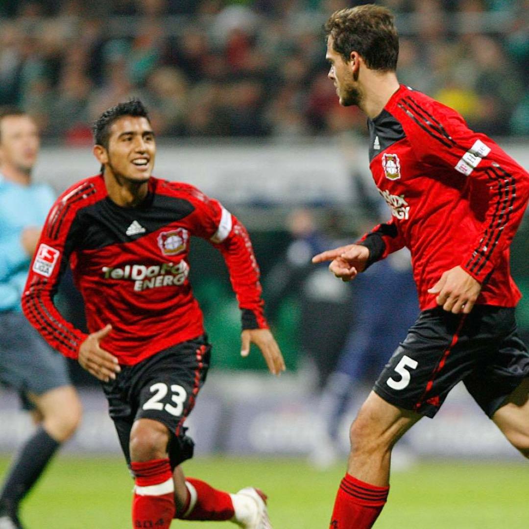 実使用 レヴァークーゼン 2009-10 ヴィダル ホーム 長袖ユニフォーム