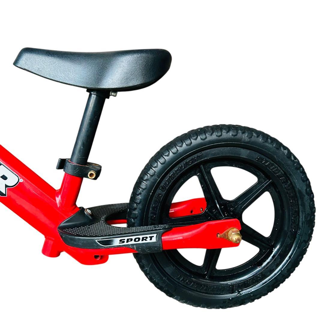 美品 STRIDER ストライダースポーツ 12インチ レッド 赤