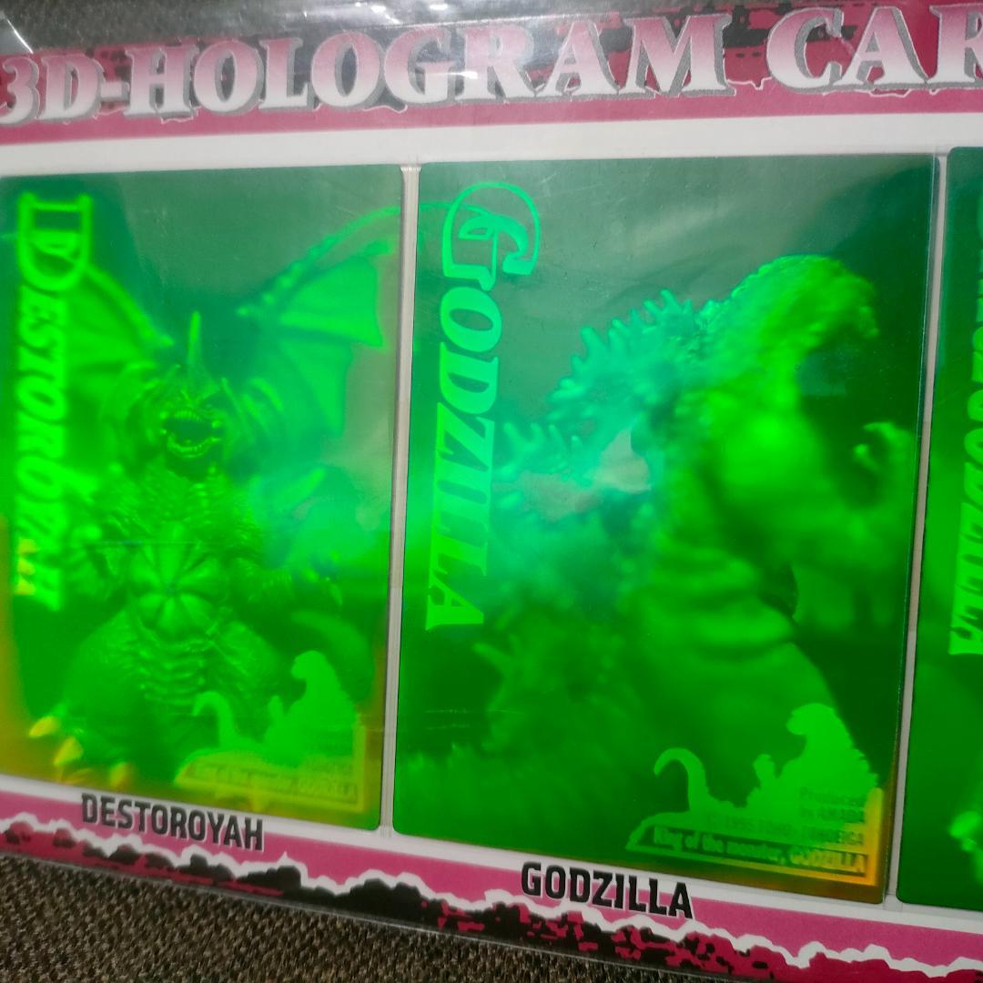 当選品　激レア　ゴジラ　アマダ　カード　3D　ホログラム　台紙付き