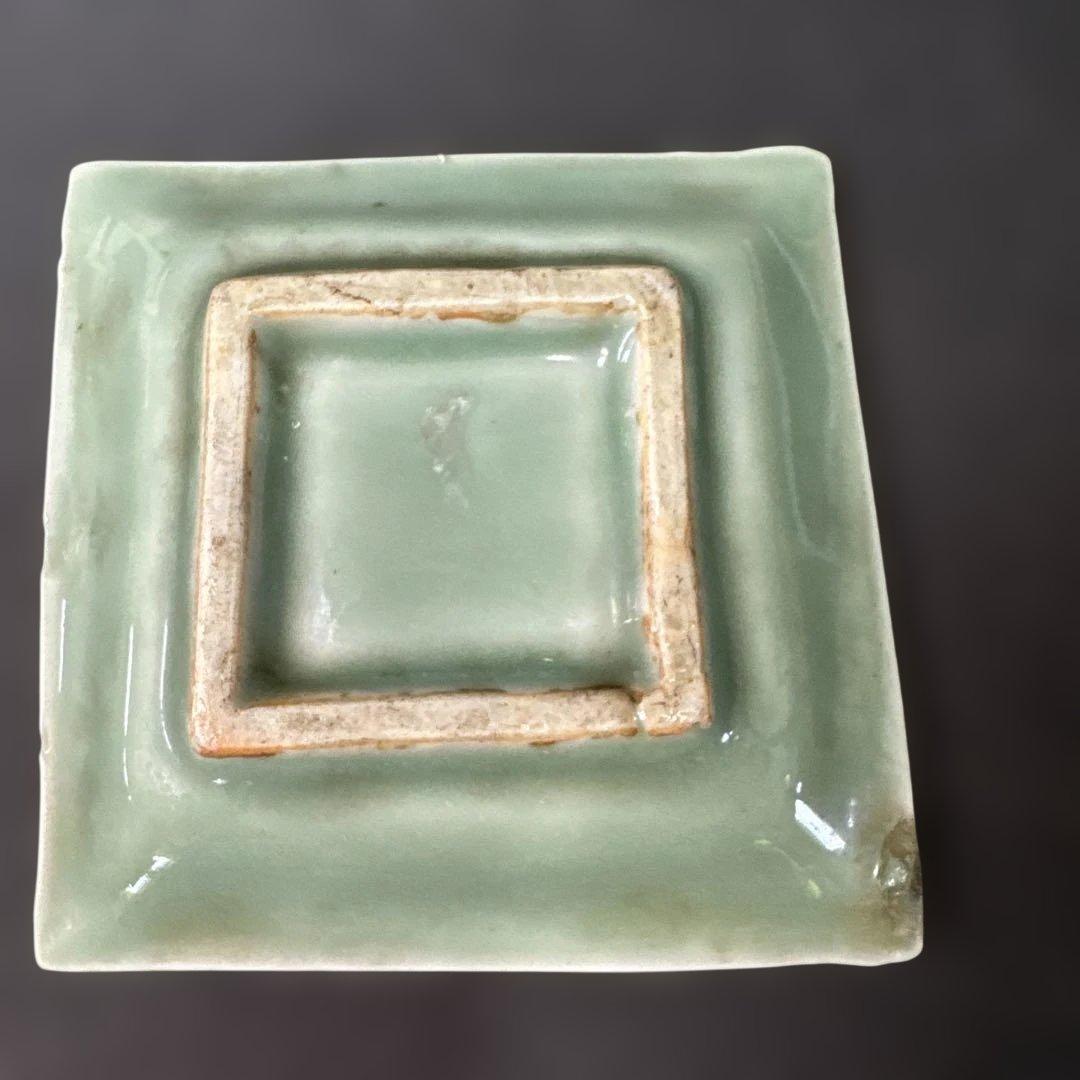 G26 送料無料　三田青磁　鹿の図　角皿　2枚　古美術　和骨董