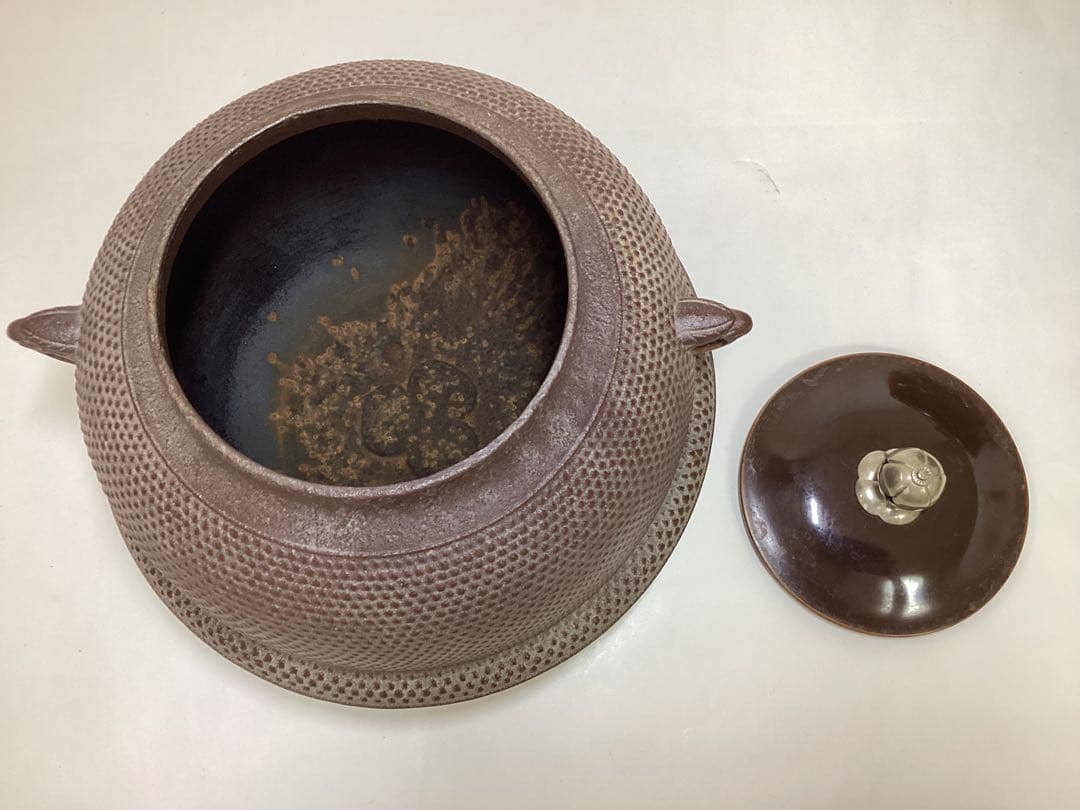 茶道具 古物品 唐銅朝鮮風炉 南鐐つまみ 釜師 高橋敬典 風炉師 金谷浄雲 木箱