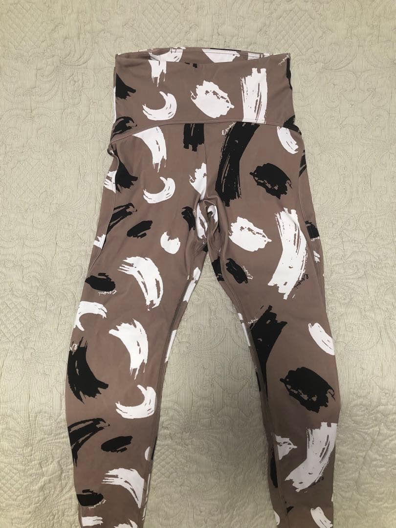 emmi yoga ヨガウェア セット