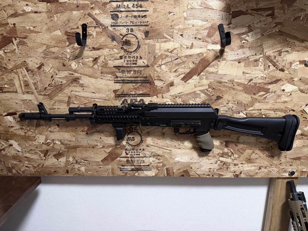 マルイ 電動ガン AK74mN Zenitcoカスタム マガジン バッテリー