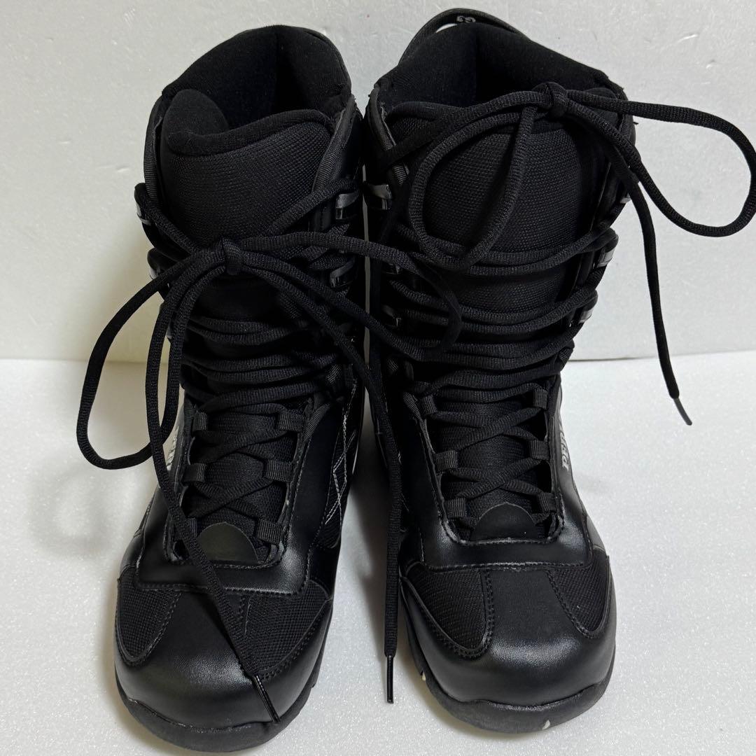 美品スノーボードブーツ28CM男性用黒色ブラック ズーマ初心者簡単格安２８センチ