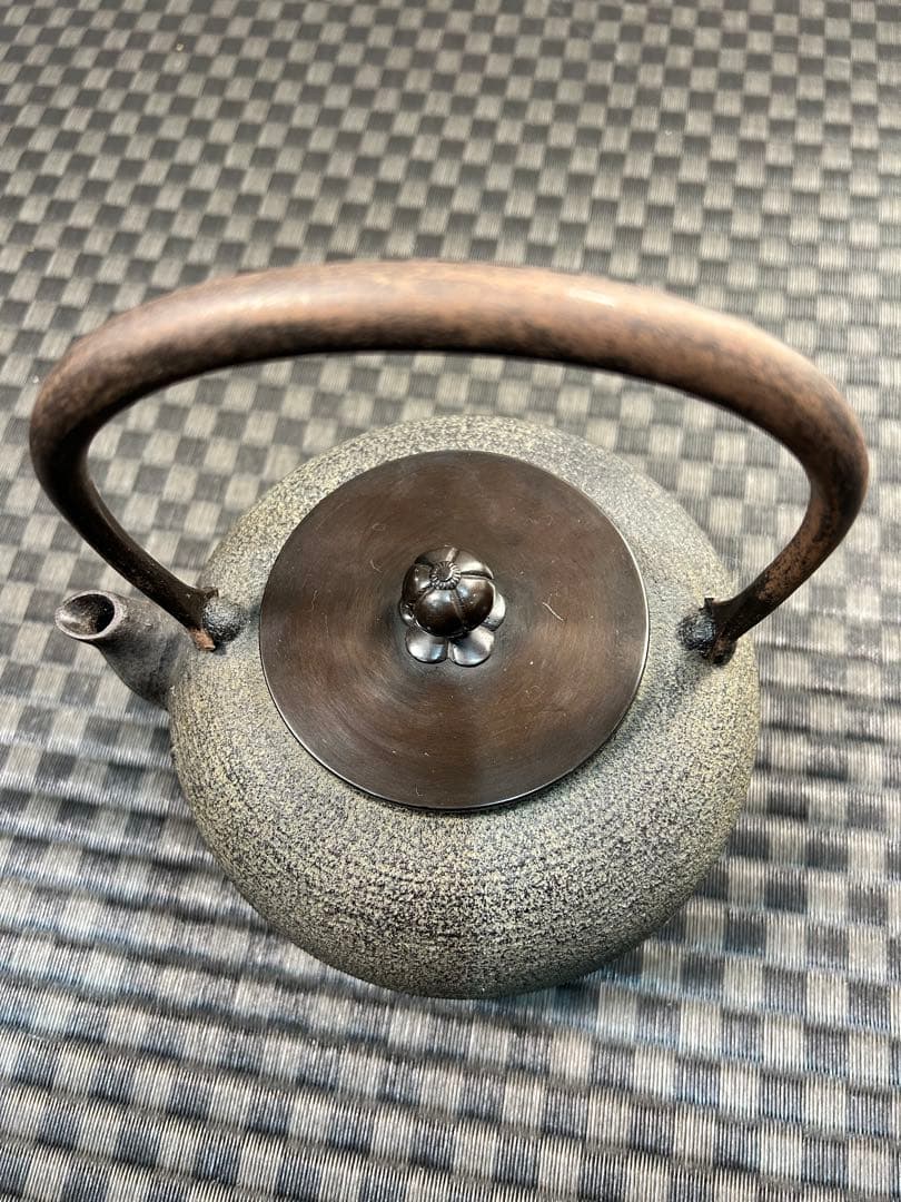 山形鋳物　九代目佐藤清光作　鉄瓶