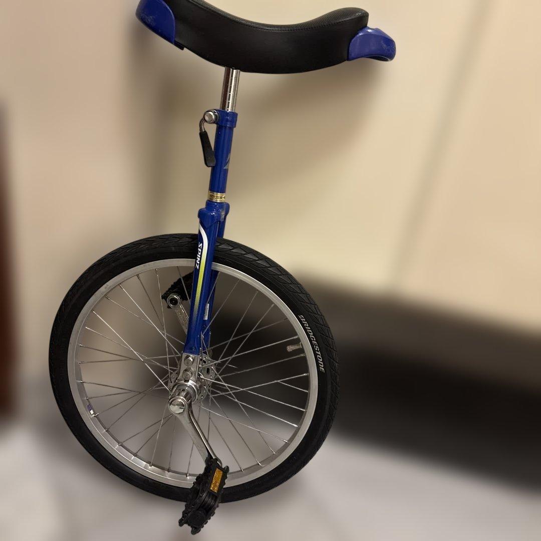 BRIDGESTONE 一輪車 20インチ 青　スピンズ