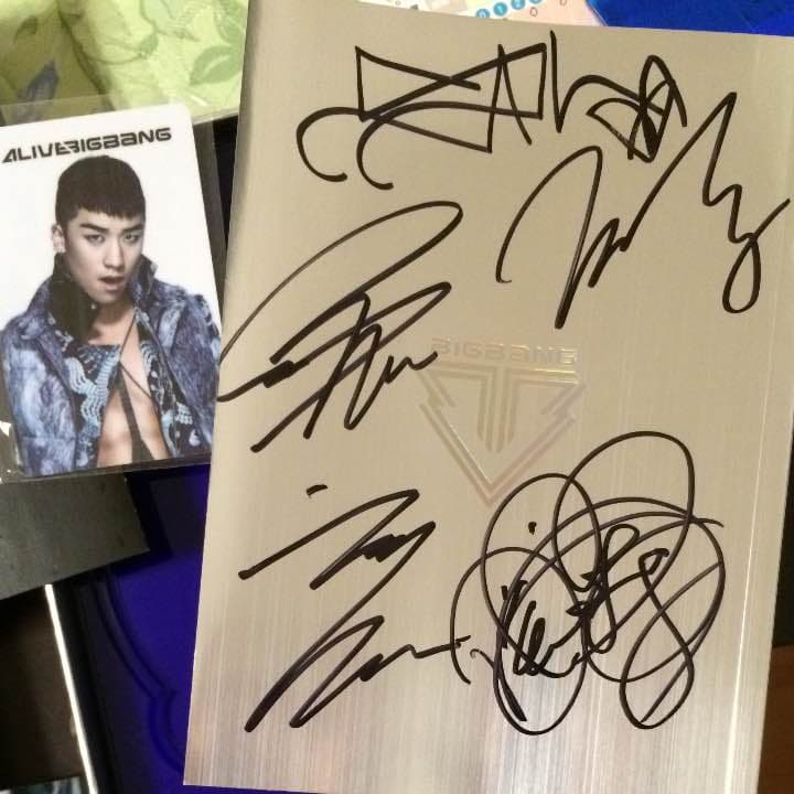 【プレゼント付き】BIGBANG サイン入りアルバム