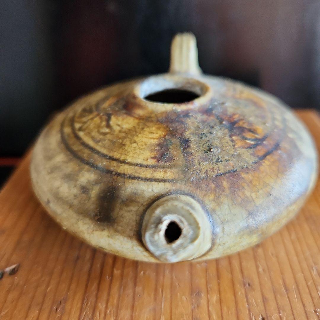 古瀬戸自然灰秞下陰花文水滴