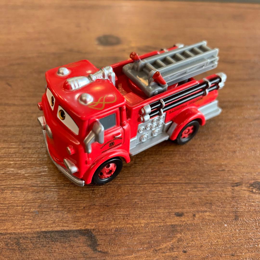 カーズ　トミカ　dカプセル　4種　開封済み　美品　4種