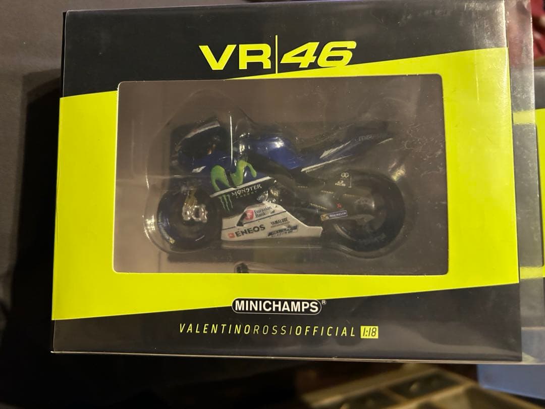 デアゴスティーニ　YZRーM1