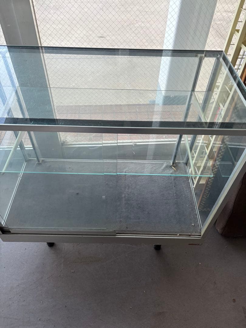 ショーケース　ガラス　棚　ラック　飾り台　昭和レトロ　店舗什器　陳列棚