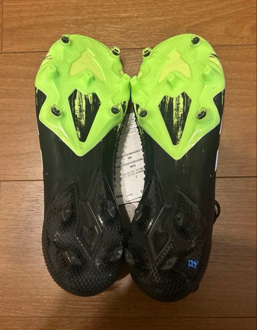 【新品未使用】adidas PREDATOR MUTATOR 20.1 FG 緑