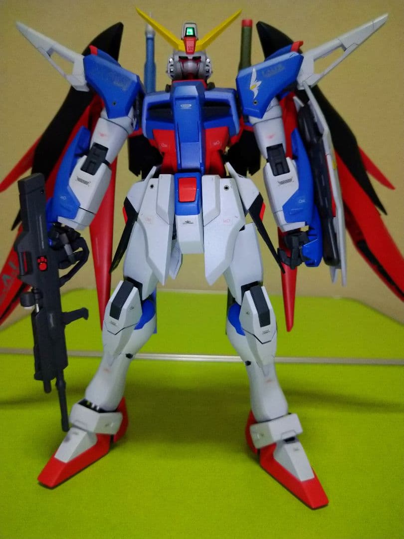 【オマケ付 全塗装済完成品】 MGストライクフリーダム デスティニー