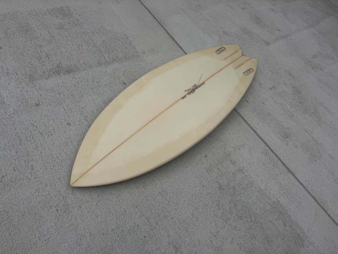 xenosurfboard ツインフィッシュ