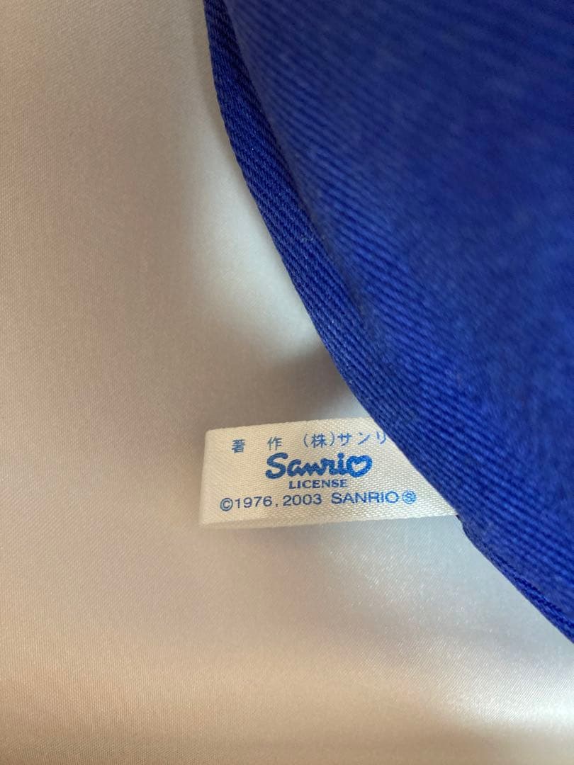 【特大】キティちゃん　ぬいぐるみ