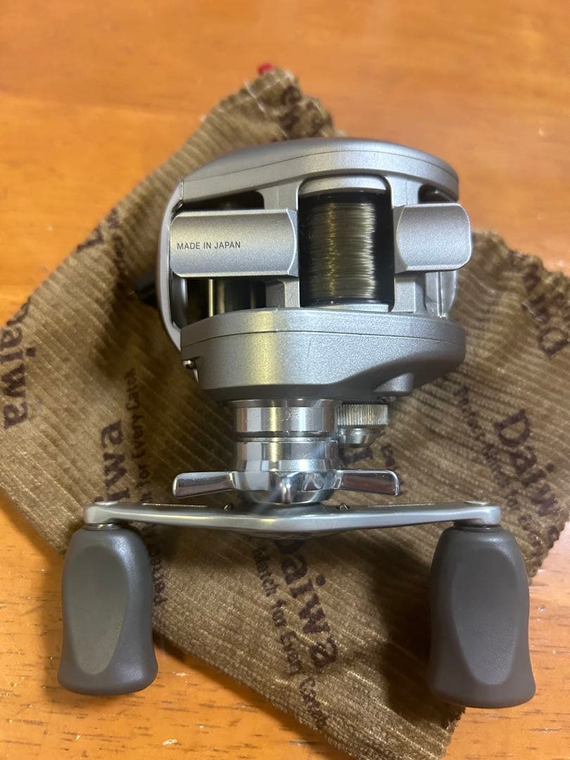 TEAM DAIWA Z 105H ベイトリール