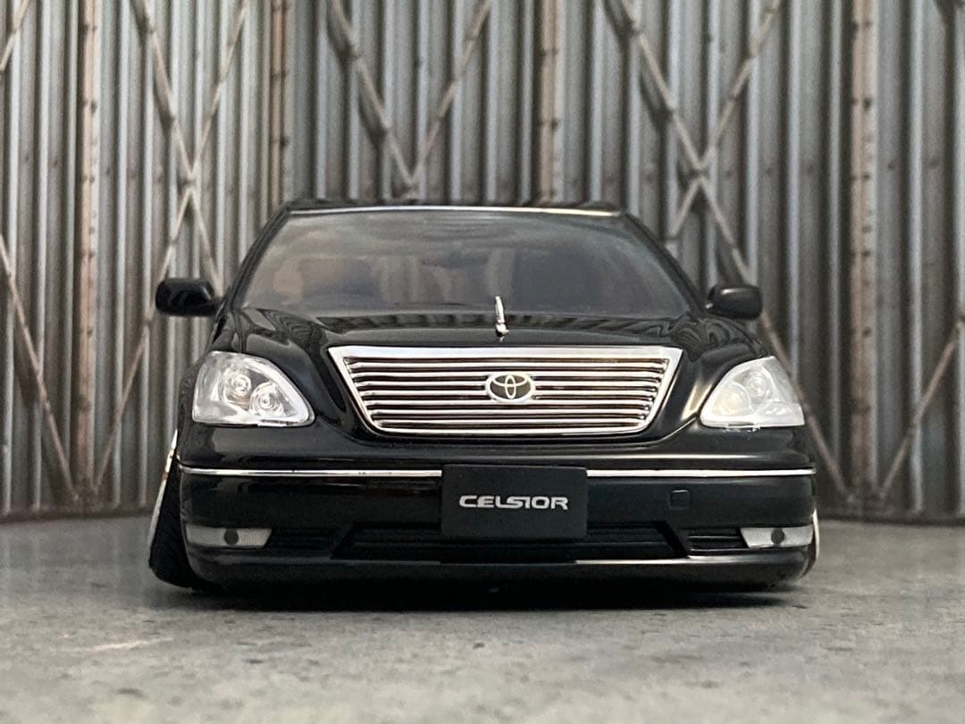 1/24トヨタ セルシオ31後期（カスタム品）