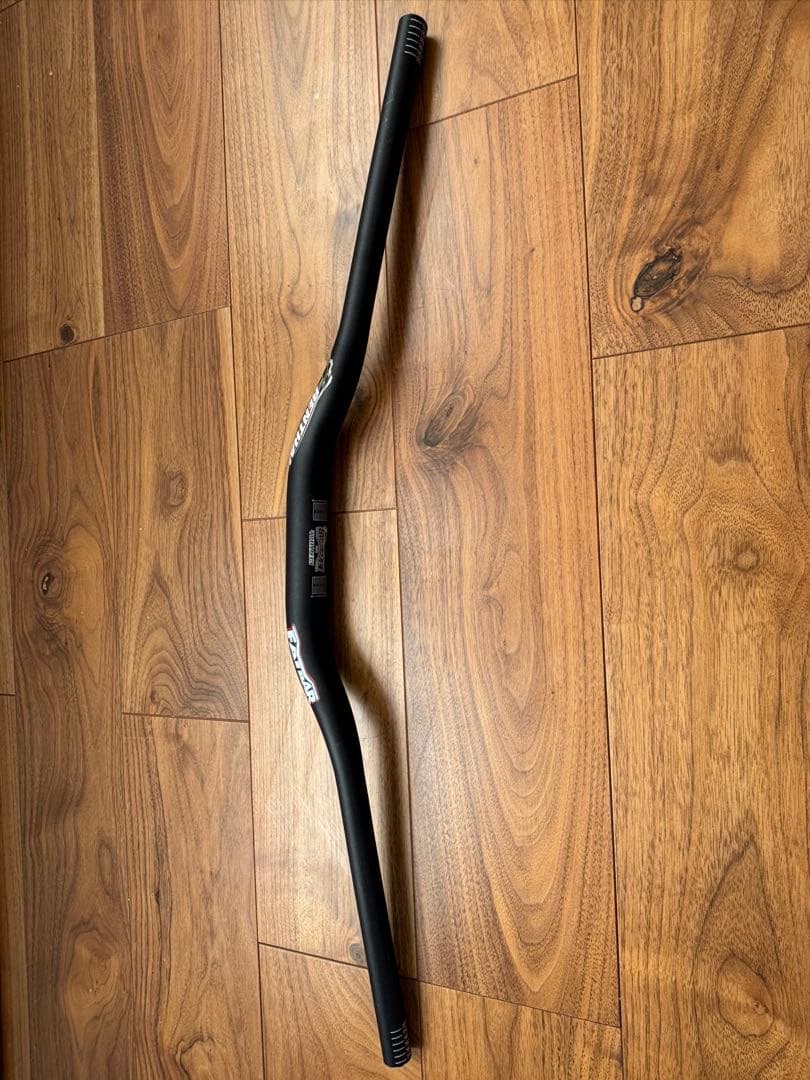 レンサル　ファットバー35 RENTHAL FATBAR35 ライズ50㎜