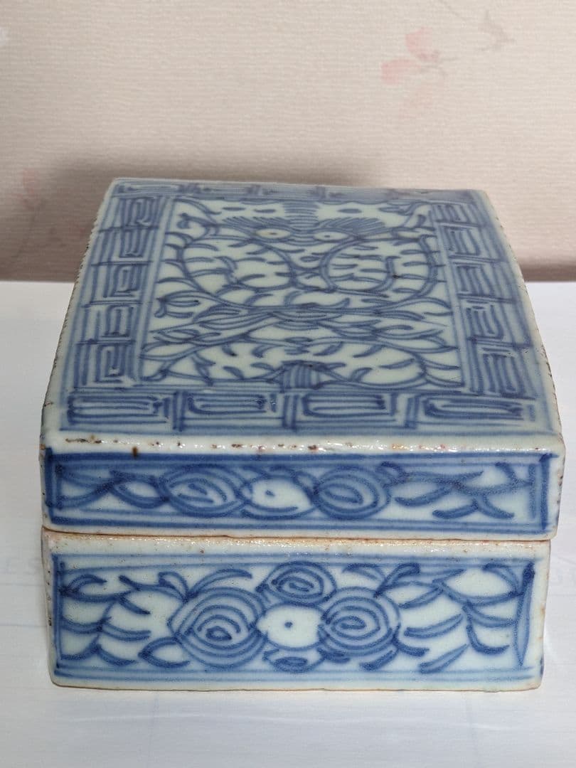 ♦中国古陶磁 青花 長方形印盒 盒子 染付 印泥入 古玩 古美術品 骨董品