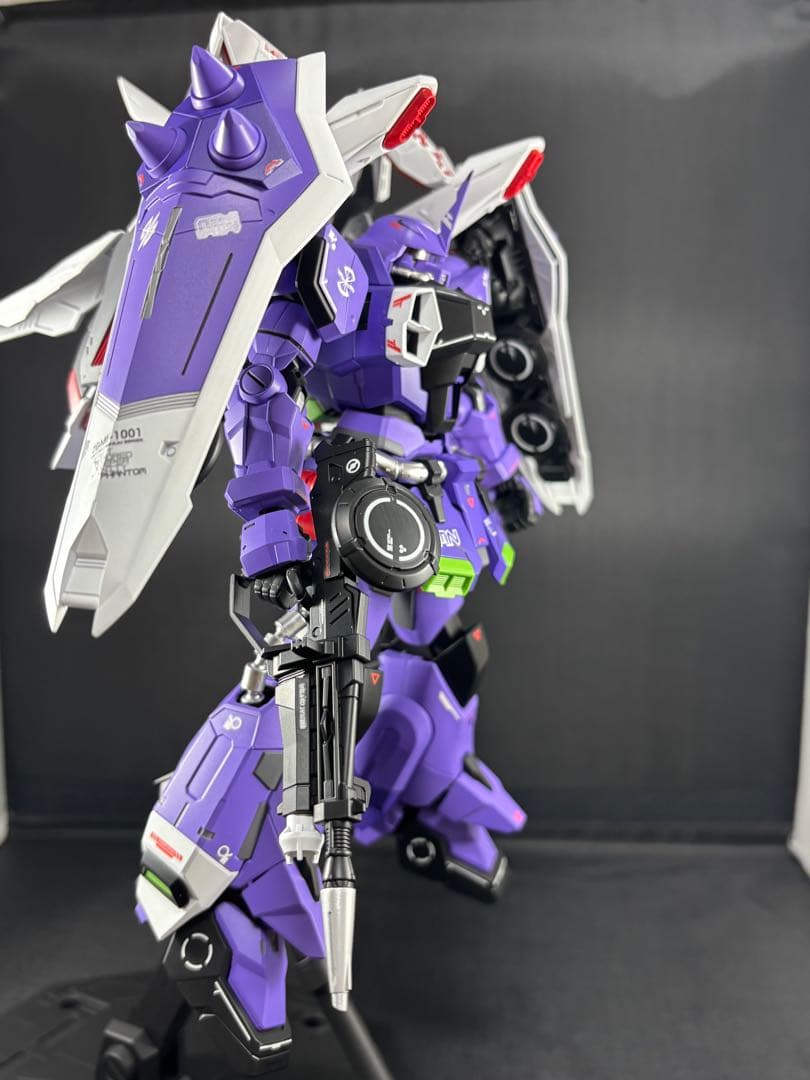 バンダイ ガンプラ MG ブレイズザクファントム