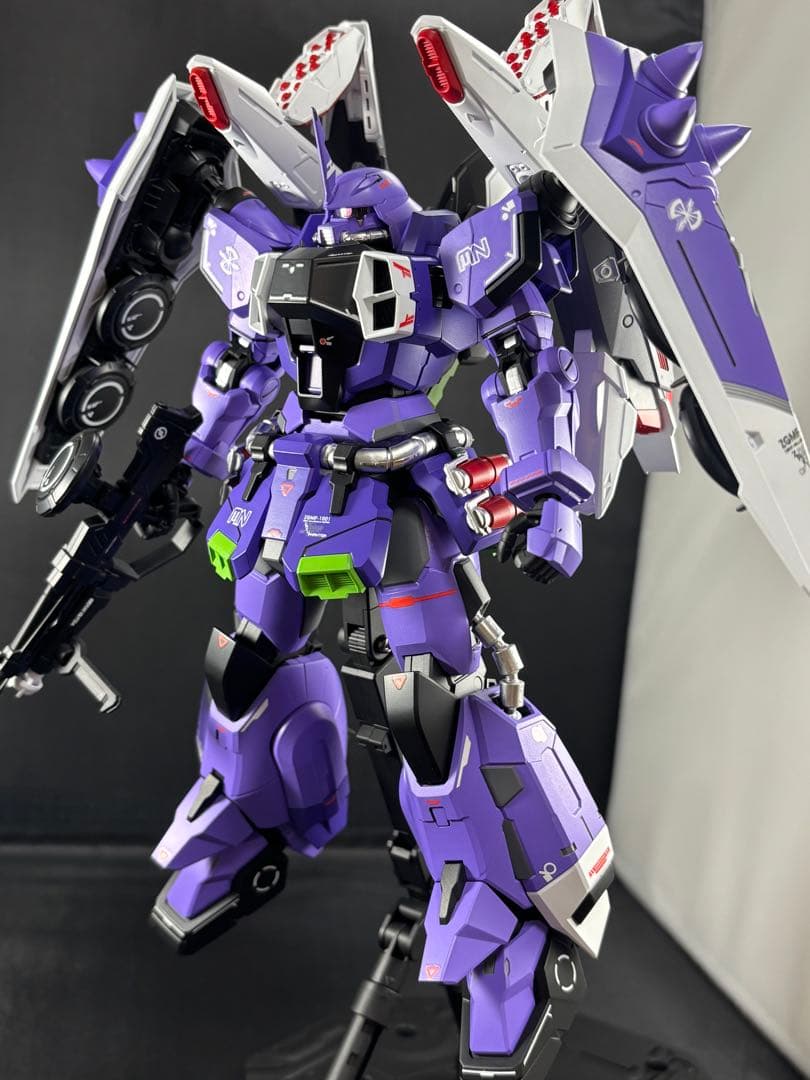 バンダイ ガンプラ MG ブレイズザクファントム