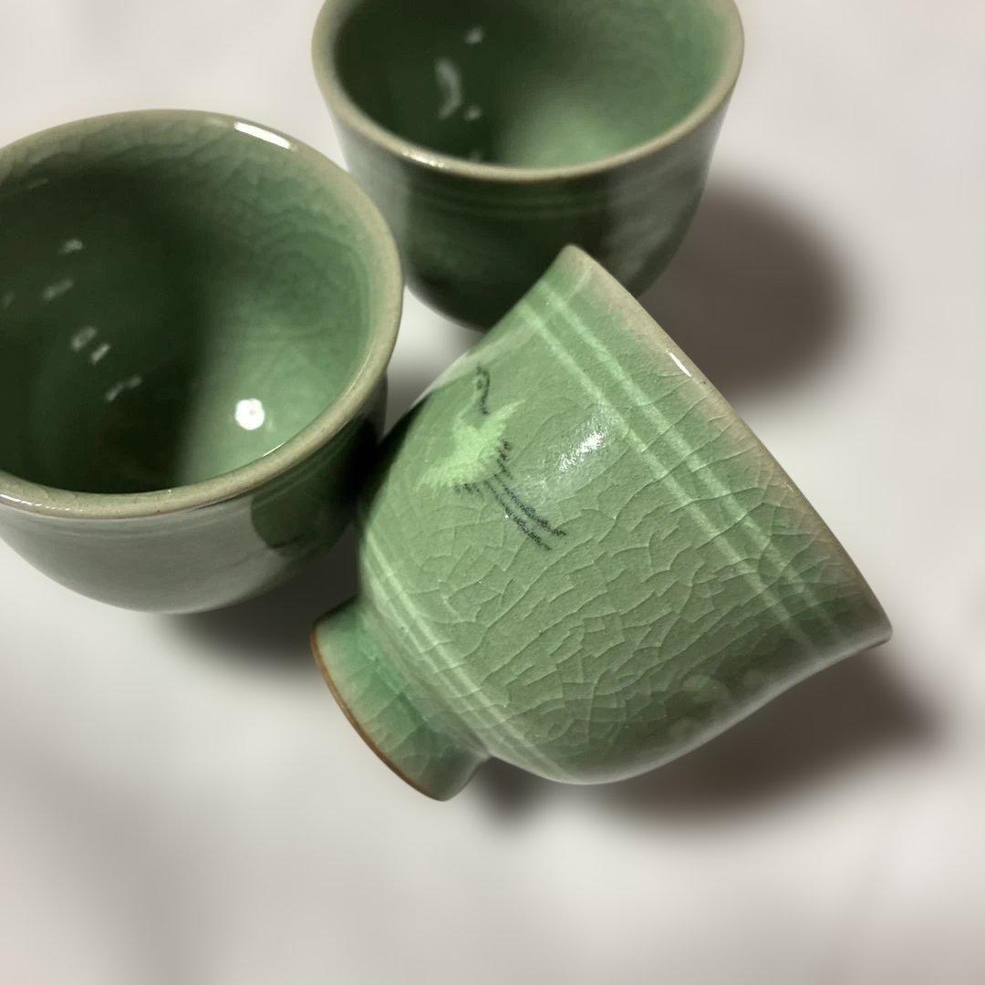 お猪口　高麗青磁 盃 3客 飛鶴文 貫入 韓国人間文化財 申相浩 器　和
