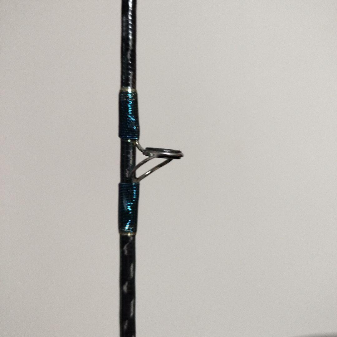 シマノ ワールドシャウラ青 1652R-2 バスロッド