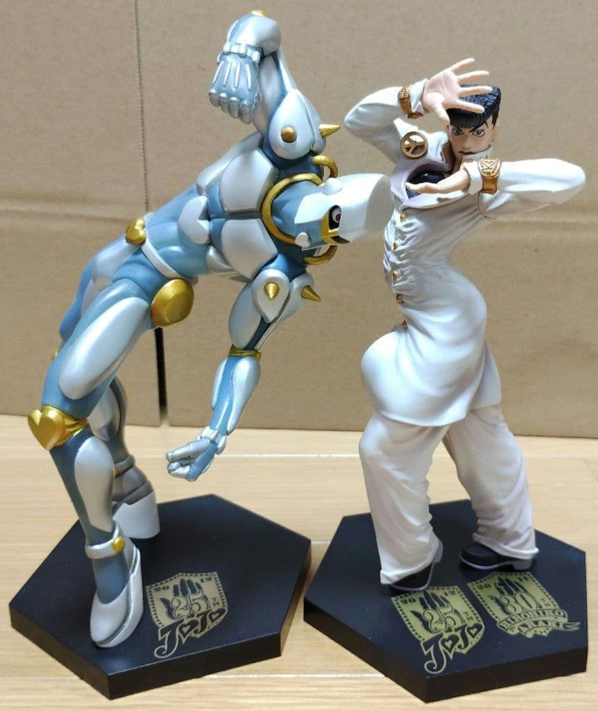 ジョジョ　一番くじ　アニバーサリーズ　フィギュア12体セット