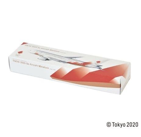 新品東京2020オリンピック聖火特別輸送機TOKYO2020号1/200未使用品