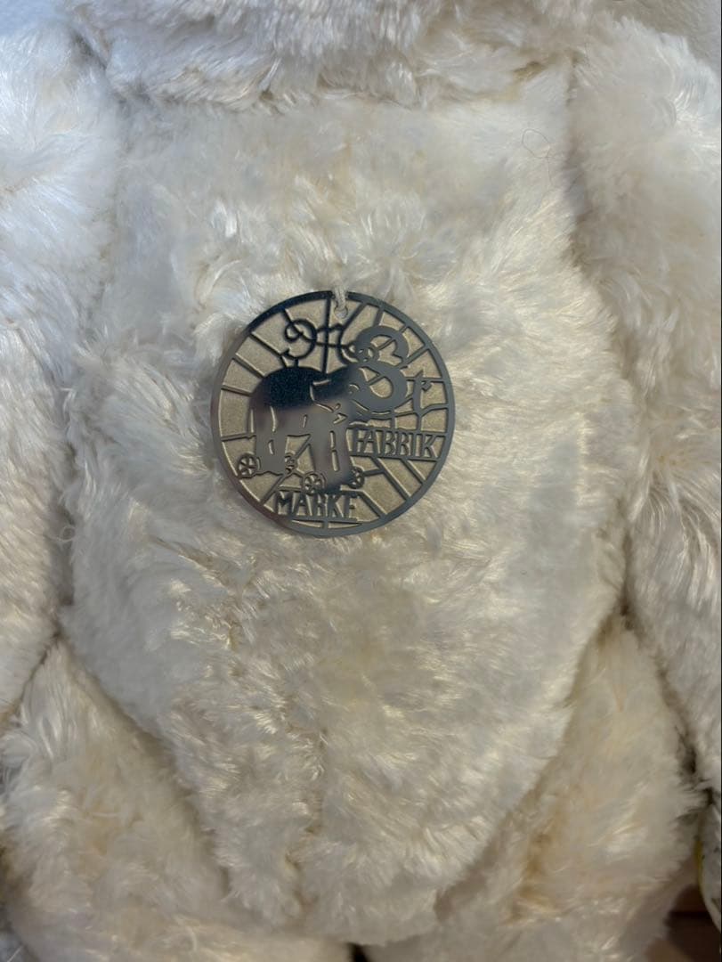 ドイツ　シュタイフ社による　シュタイフクラブエディション　テディベア