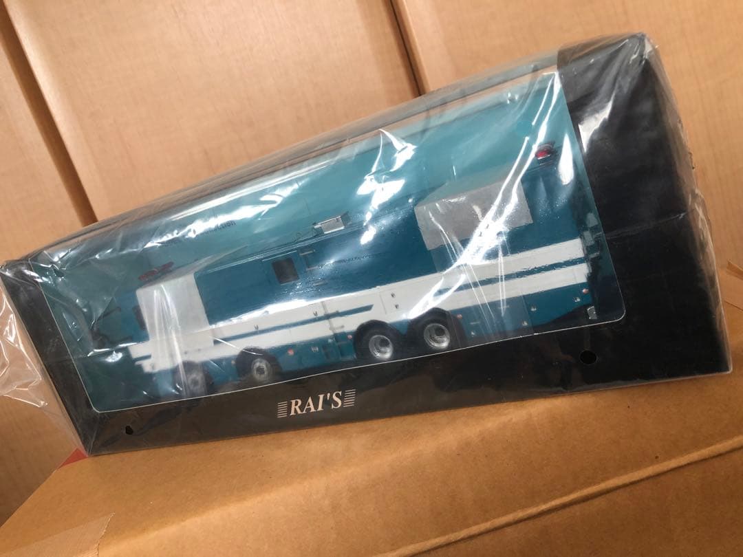 の*け様 RAI'S (レイズ)1/43 2012 警視庁警備部機動隊放射線保護