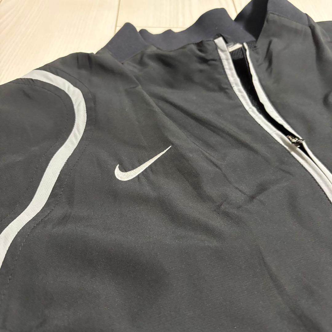 ナイキ製　ユベントス　トラックジャケット　XL 黒　大きいサイズ Y2K