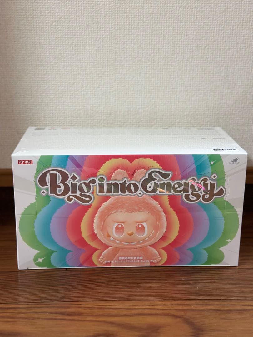 ポップマート LABUBU Big into Energy ぬいぐるみ