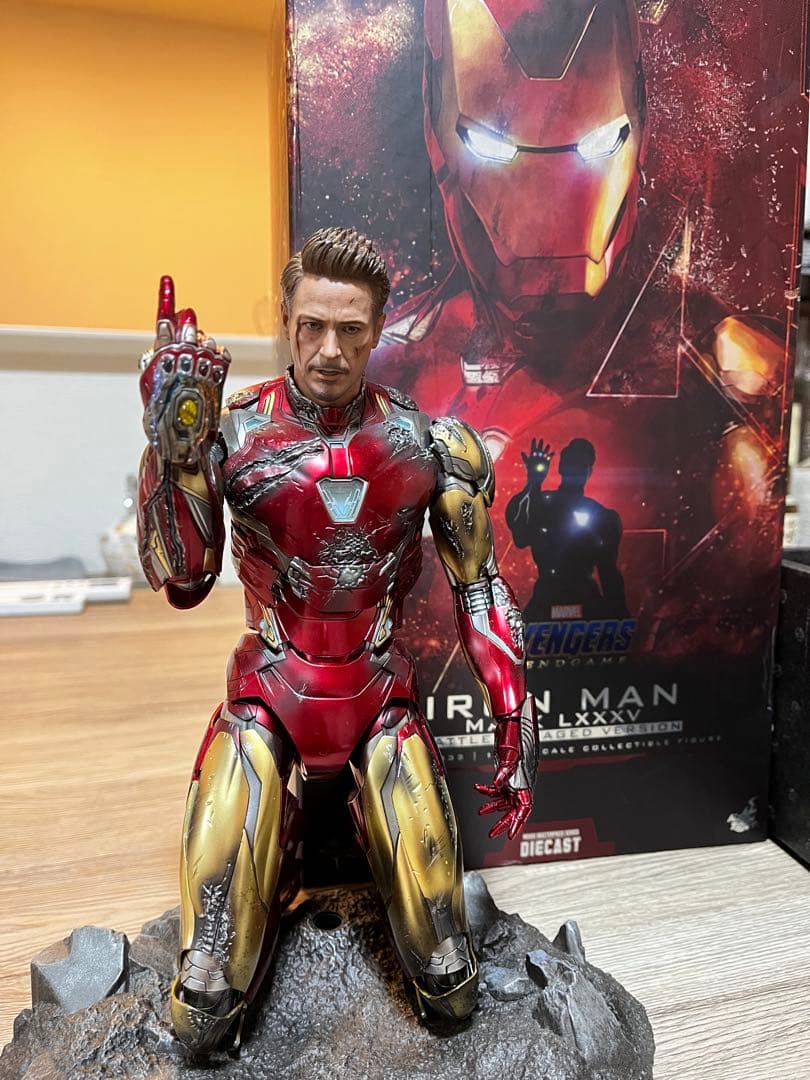 ホットトイズ アイアンマン MARK LXXXV バトルダメージ版