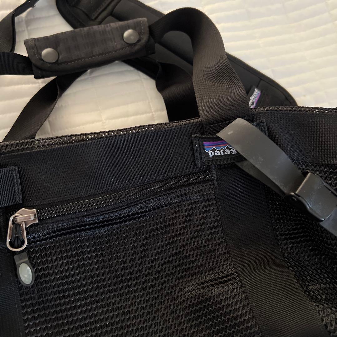 Patagonia ブラック ダッフルバッグ 防水