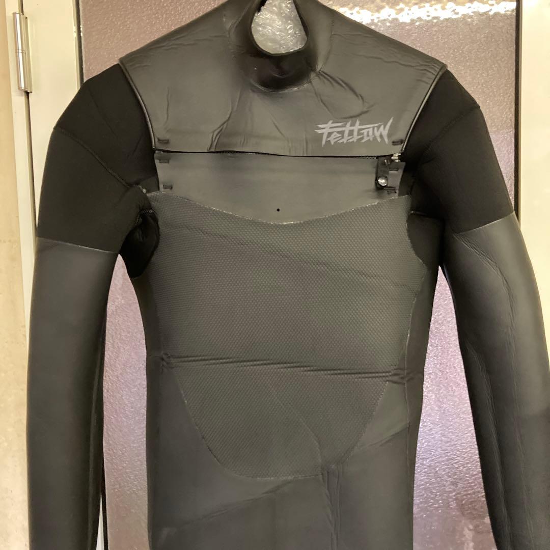 5mm×3mmセミドライフルスーツ
