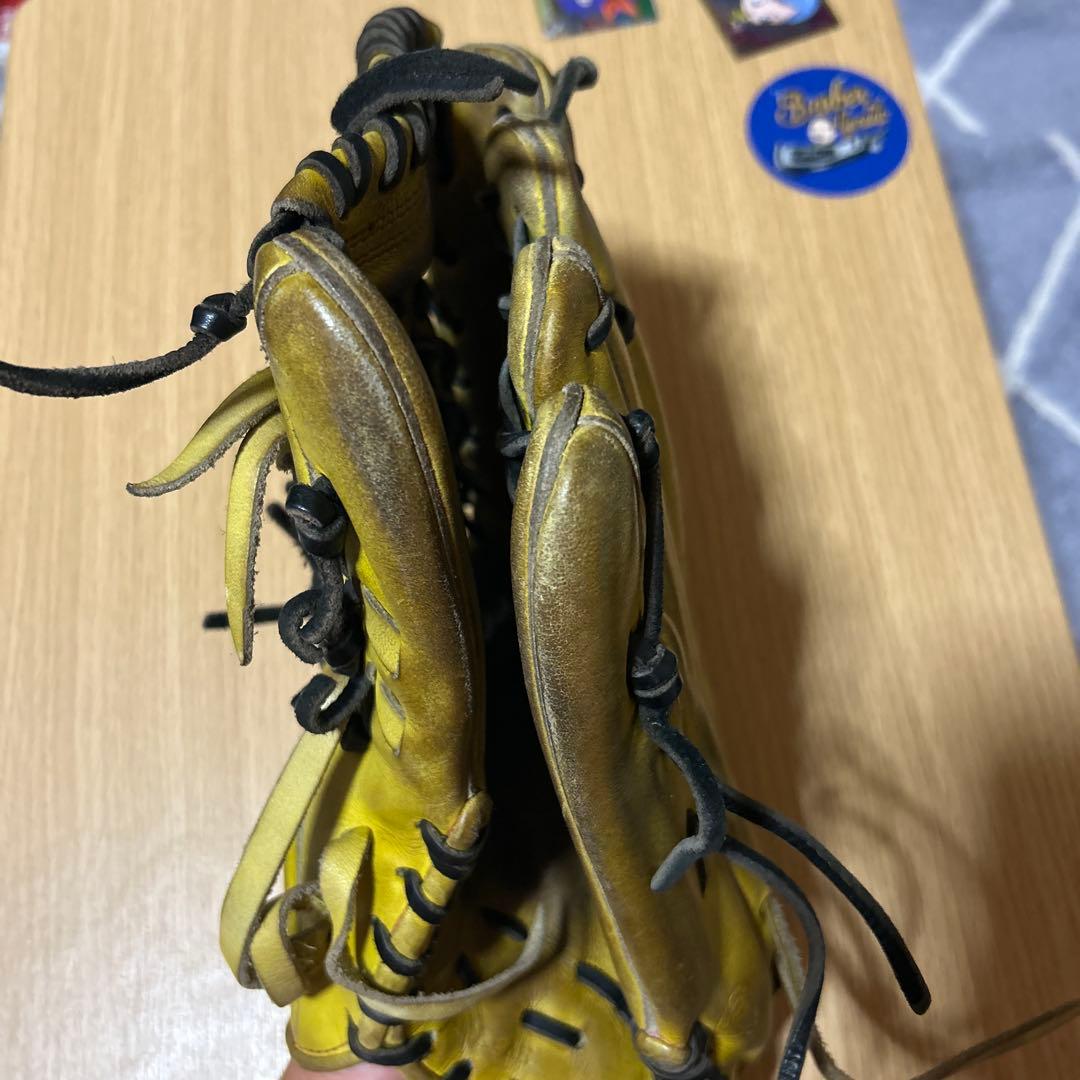 Wilson 硬式グローブ イエロー