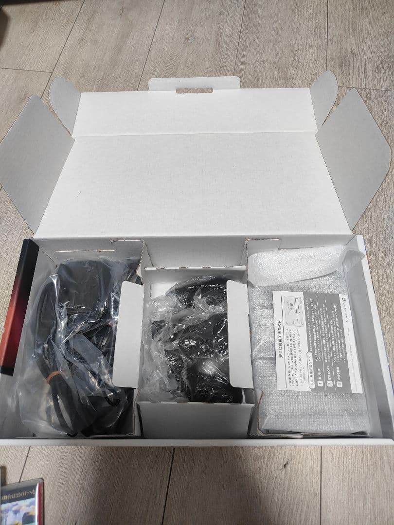 Switch本体 とゼルダの伝説（ティアキン）と脳トレのソフト2本付き