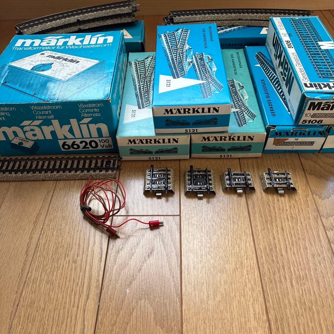 メルクリン 6620 トランス + ポイント両渡り可能引込線付複線オーバルセット