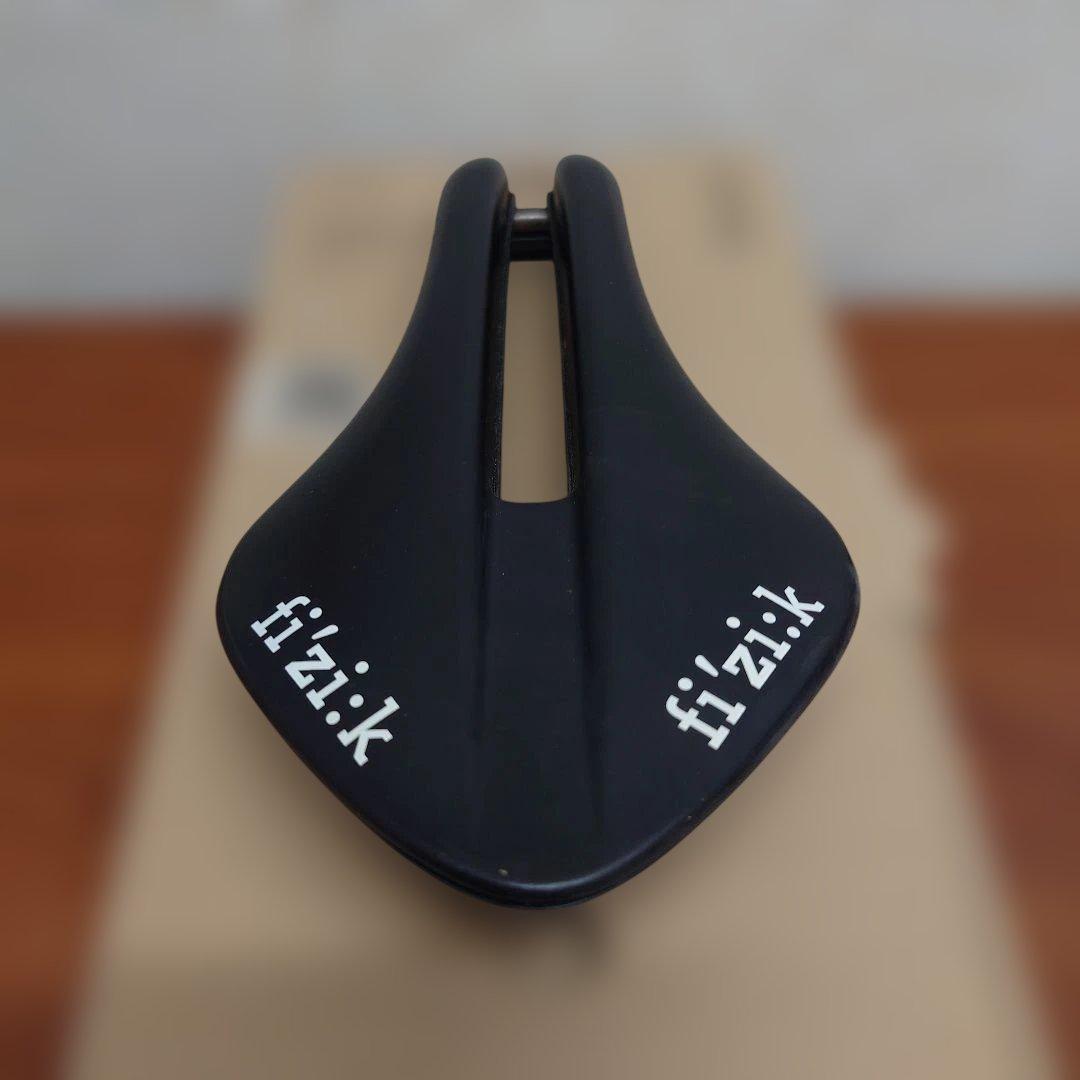 フィジークfizi:k AERIS LD R3　kiumレール サドル