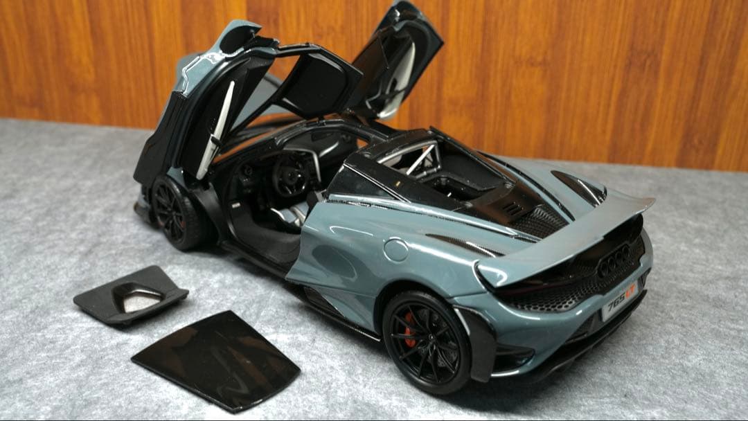 HPD マクラーレン 765LT 1/18 スケール 限定モデル ミニカー