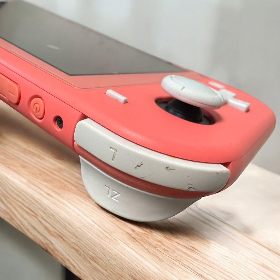 ジャンク品☆Nintendo Switch Lite コーラル