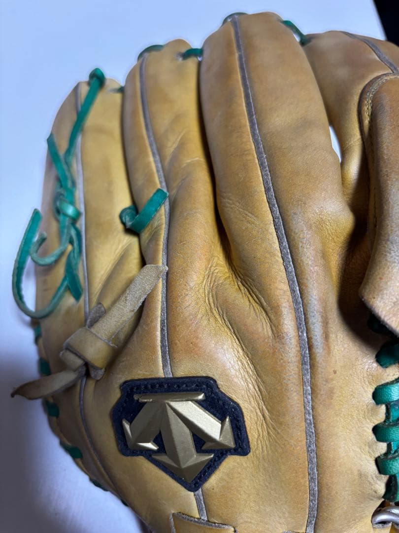 デサント 硬式投手用グローブ