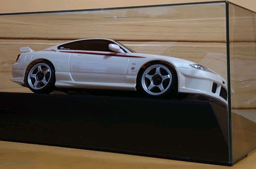 京商ミニッツレーサー　NISMO SILVIA R-tuneニスモシルビアボディ