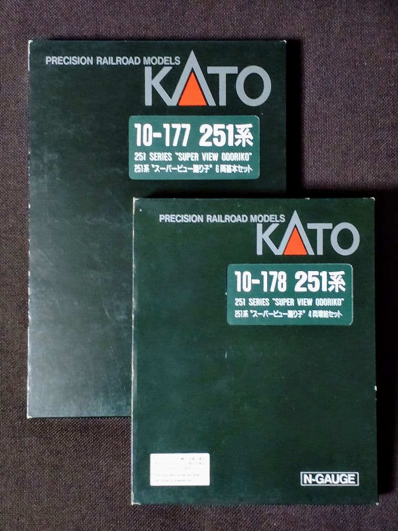 KATO Nゲージ 6両基本セット＋4両増結セット 10-177, 10-178