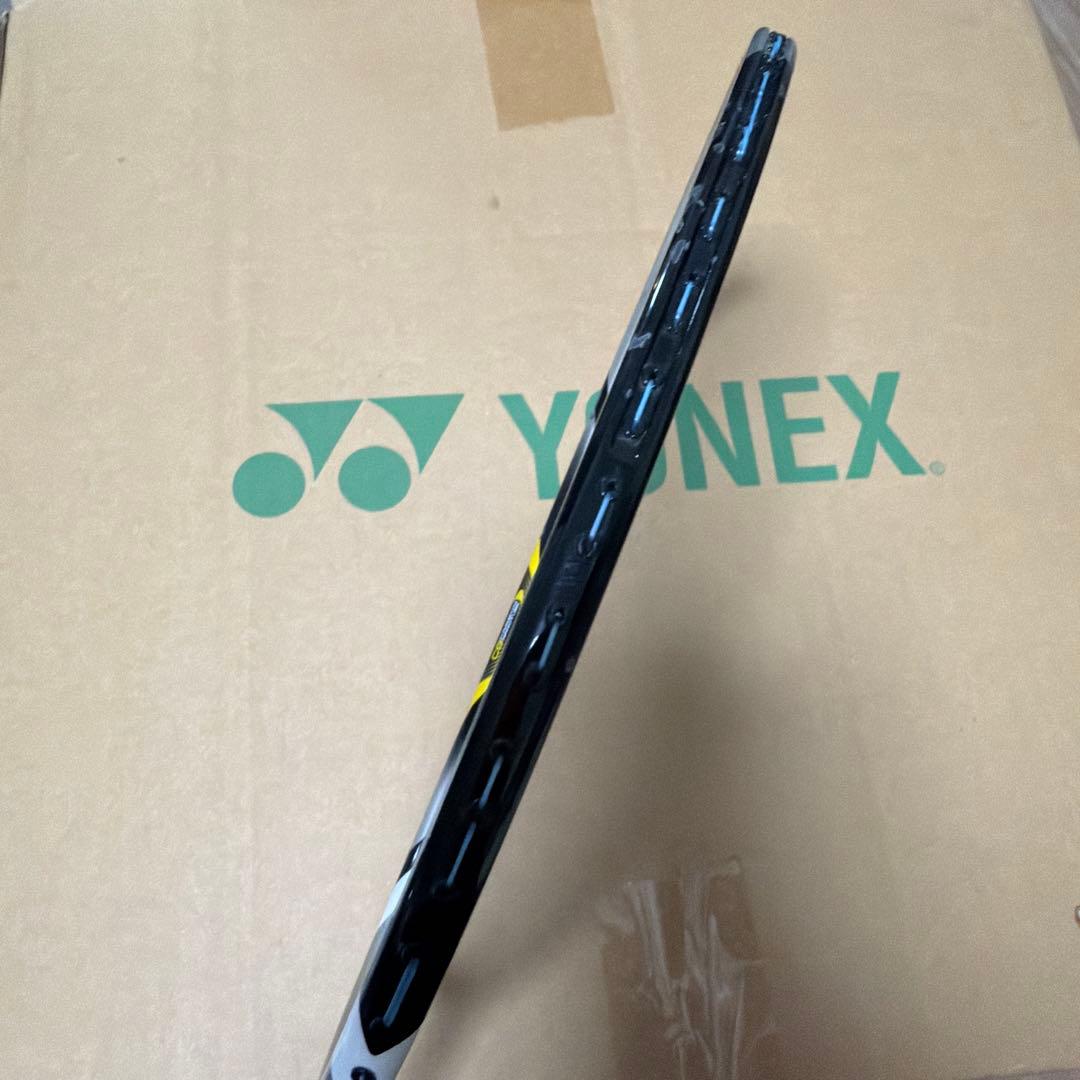 傷ありYONEX ARC SABER 7 バドミントンラケット