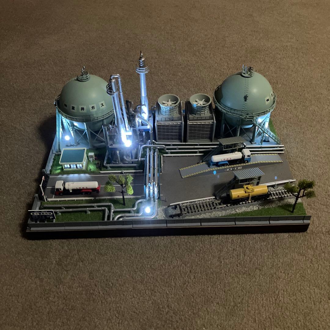 情景ジオラマ　コンビナート工場