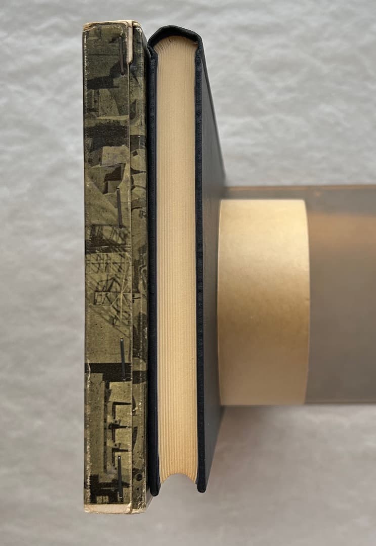 原広司『建築に何が可能か』、学芸書林、1974年。